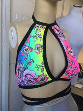 Load image into Gallery viewer, RAINBOW FLOWER | Keyhole Halter top