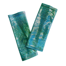 Load image into Gallery viewer, FESTIE BESTIE | Seafoam Holographic Gloves, Festival Accessories, Rave Gloves