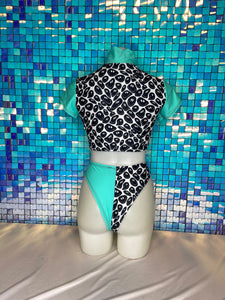 BLUE happy | Underboob Crop Top, Women's Festival Top, Rave Top, Turtleneck