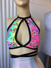 Load image into Gallery viewer, RAINBOW FLOWER | Keyhole Halter top